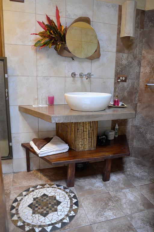 Korrigan Lodge Cahuita Δωμάτιο φωτογραφία