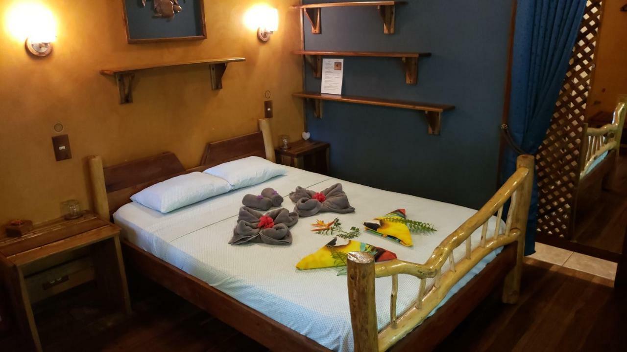 Korrigan Lodge Cahuita Εξωτερικό φωτογραφία